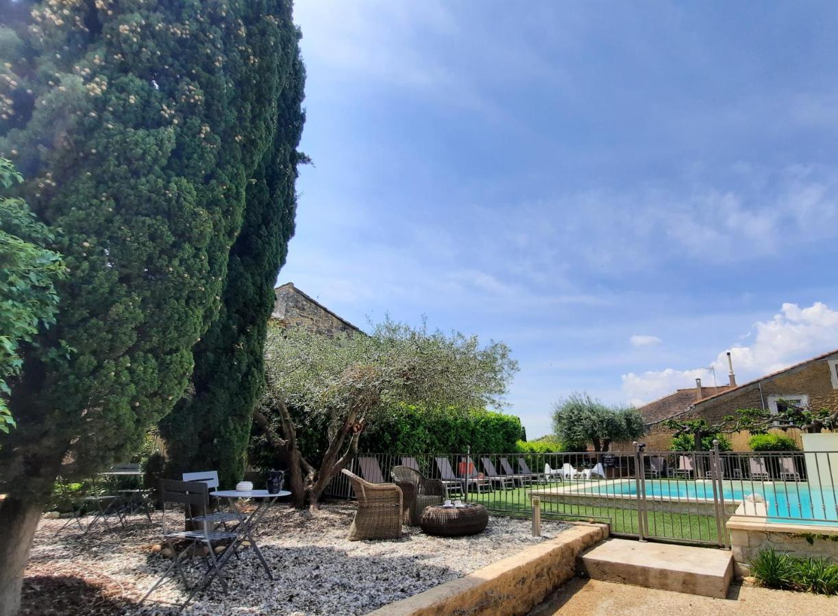 L'Ostal - Bed & Breakfast - Chambres Et Suites De 25 A 40M2 - Spa Saint-Hilaire-d'Ozilhan Exterior photo